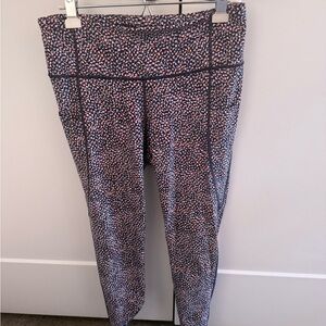 GAP Blackout Technology Leggings with Pink and Blue Pattern